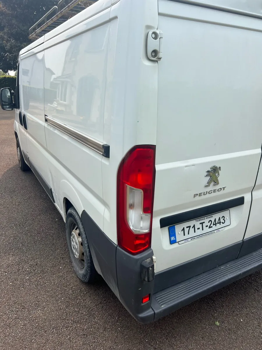 2017 Peugeot Boxer - Image 4