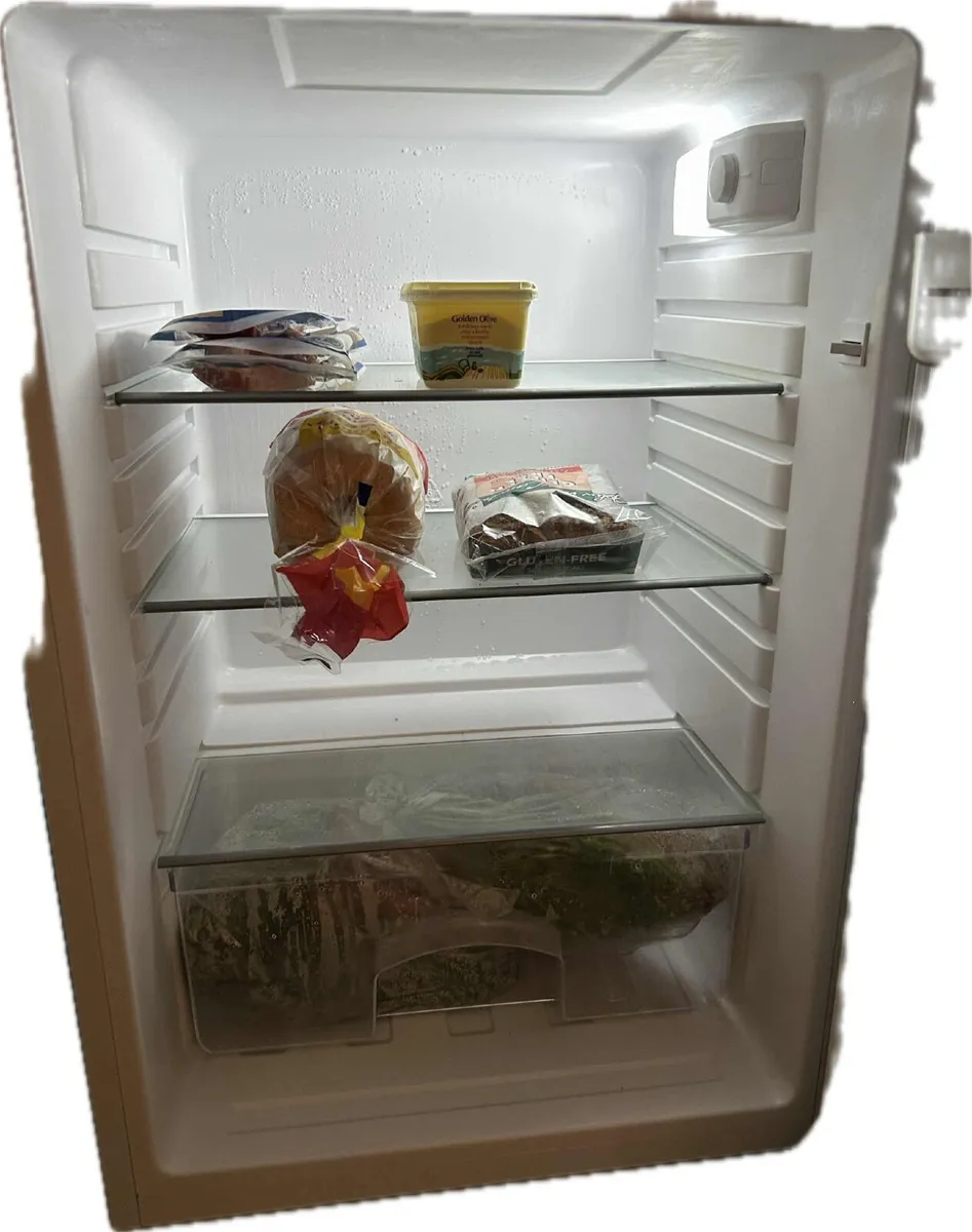 FRIDGE for sale - Image 3