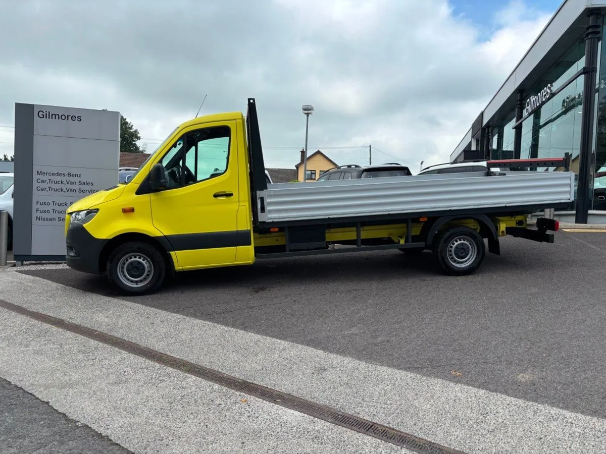 Mercedes-Benz Sprinter 317 LWB Scatolini Dropside - Image 3