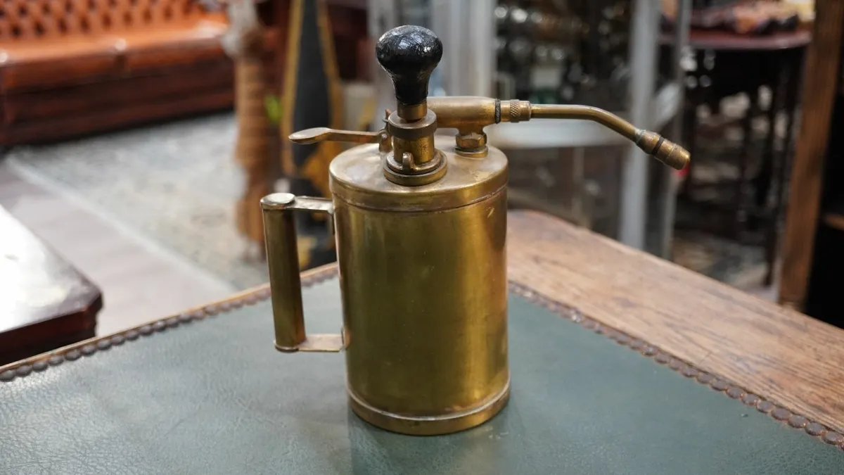 Vintage Sievert Garden Sprayer - Image 2