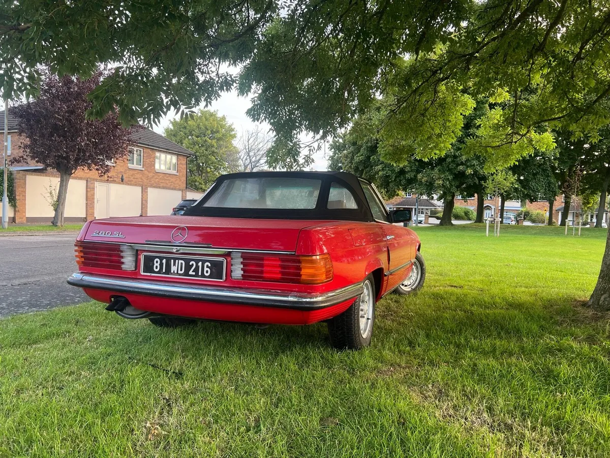 Mercedes SL - Image 2
