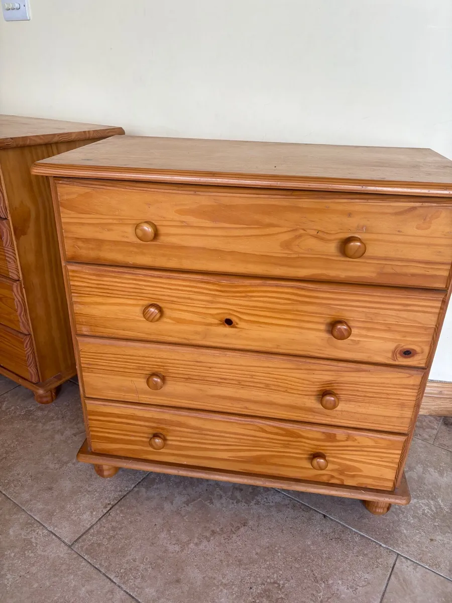 Chest of drawers - Image 2