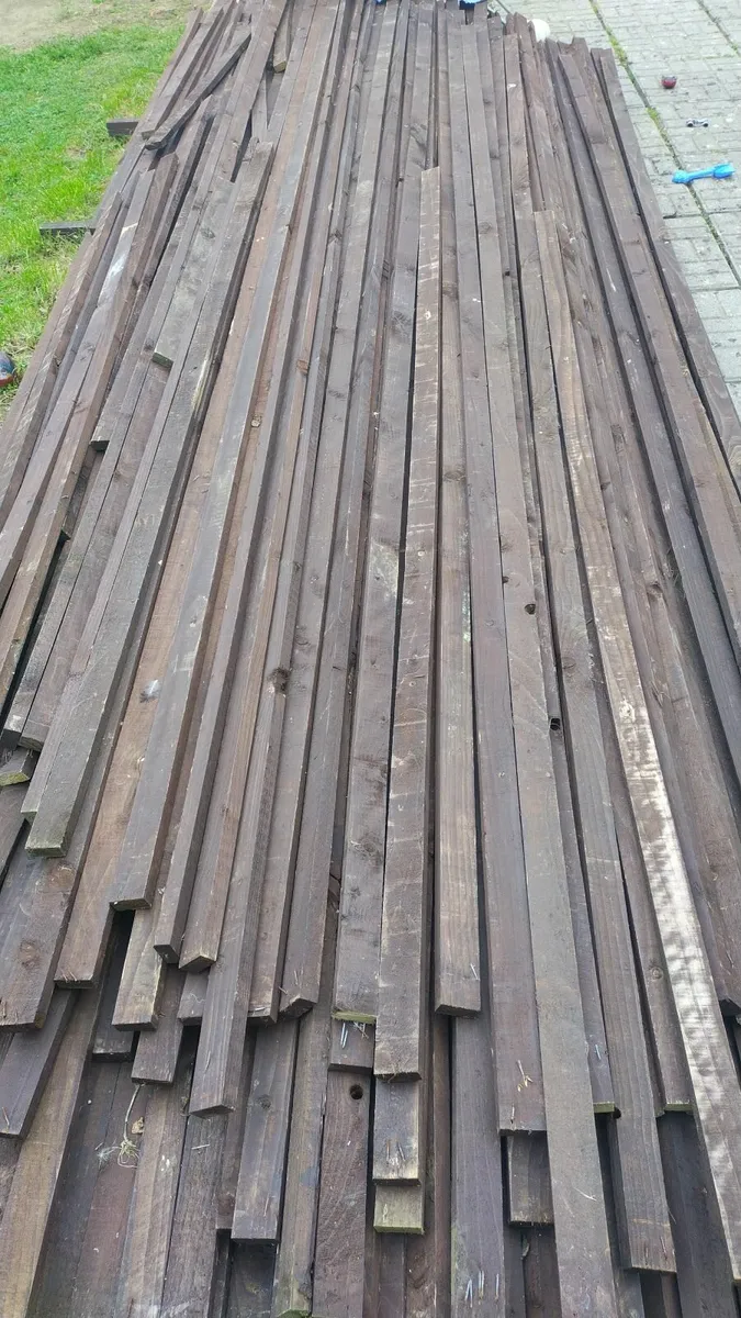 Wooden lats