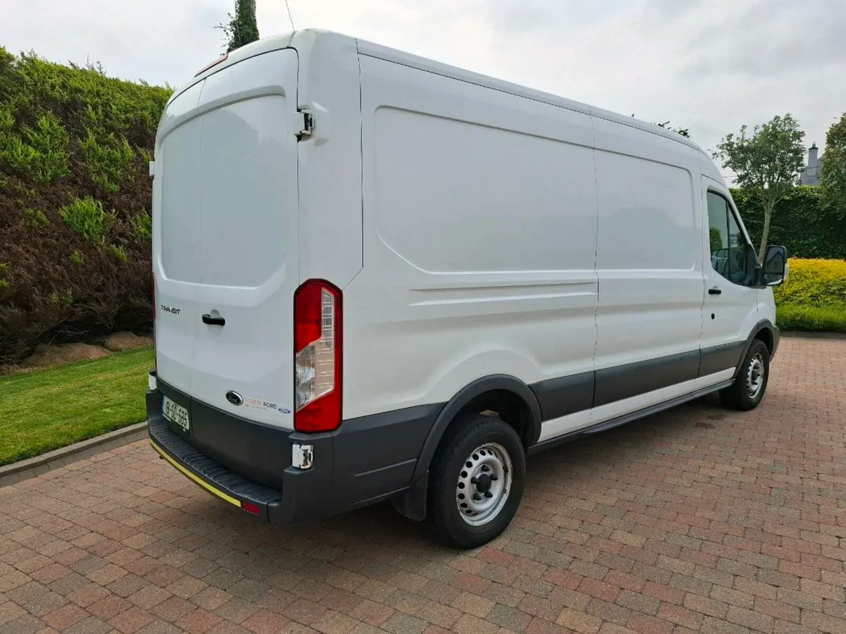 Ford Transit 2019 - Image 2