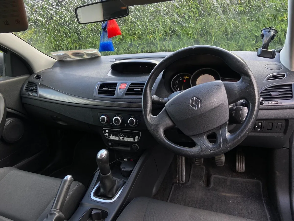 Renault Megane Coupe - Image 4