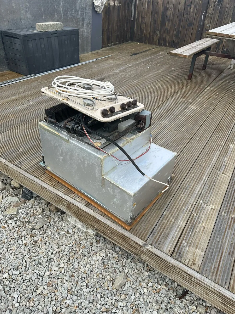 Caravan parts - Image 1