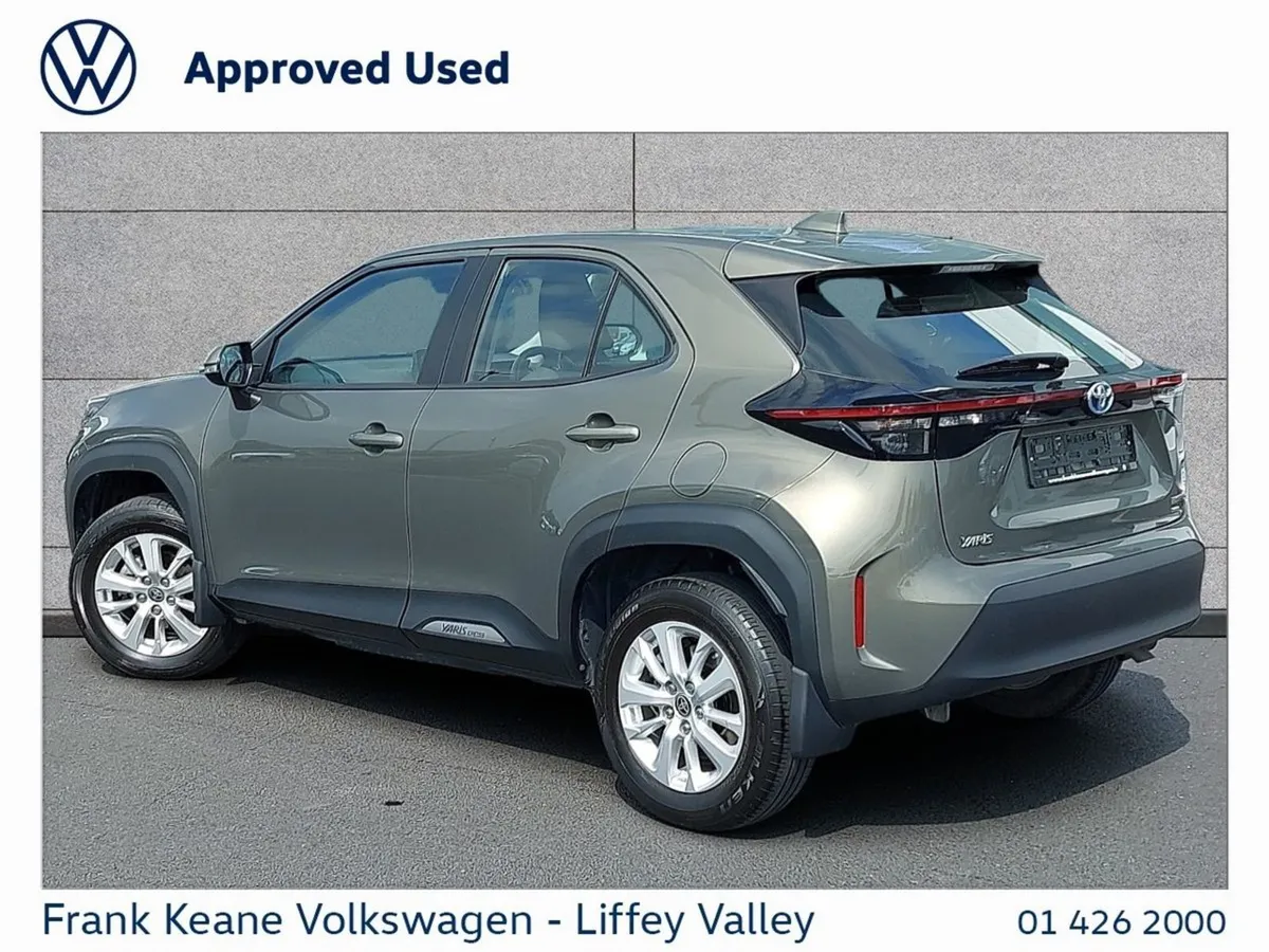 Toyota Yaris Cross Luna 1.5 Hybrid  forest Green - Image 3