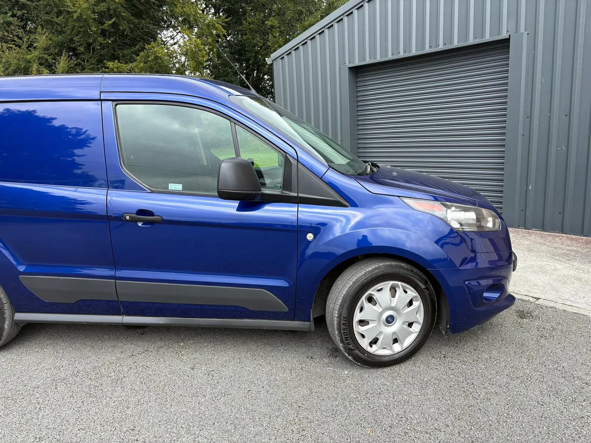 2018 Ford Transit Connect Trend 3 seater - Image 4