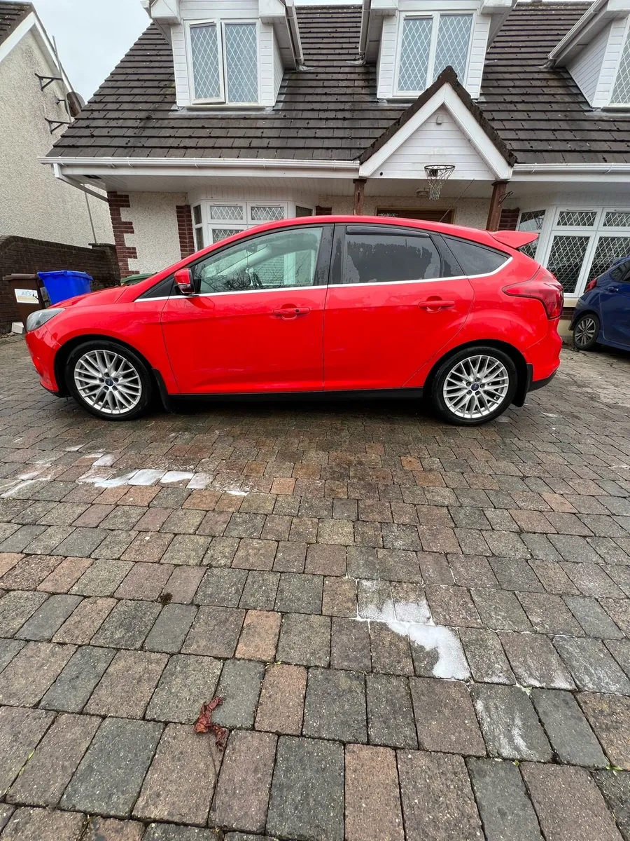 Ford focus - Image 2