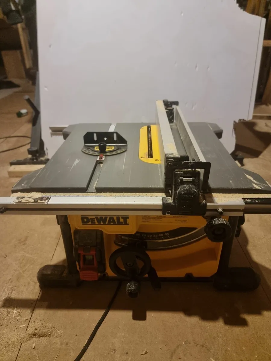 Dewalt DWE7485 for sale - Image 2