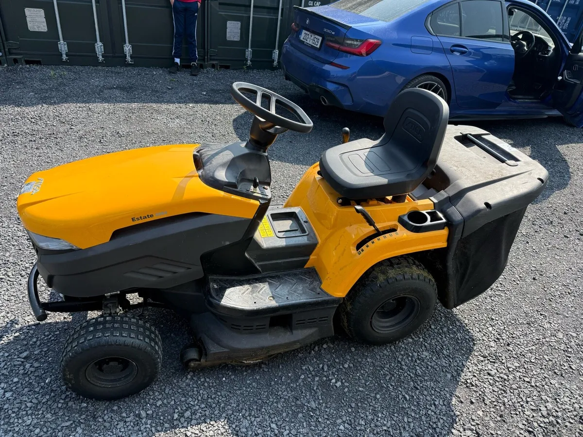 Tractor Lawnmower - Image 2