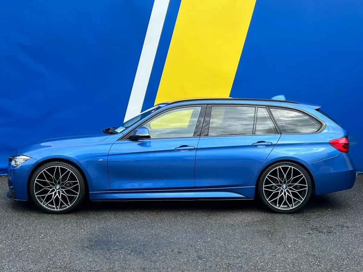BMW 3-Series 320d M-SPORT COMPETITION TOURING // S - Image 3