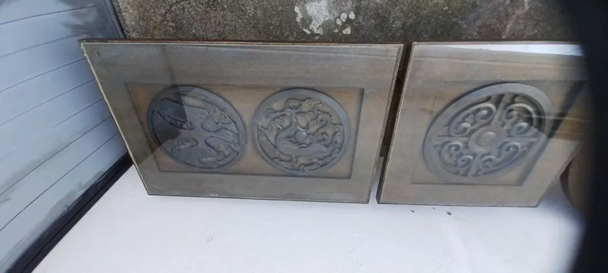 Chinese tables - Image 1