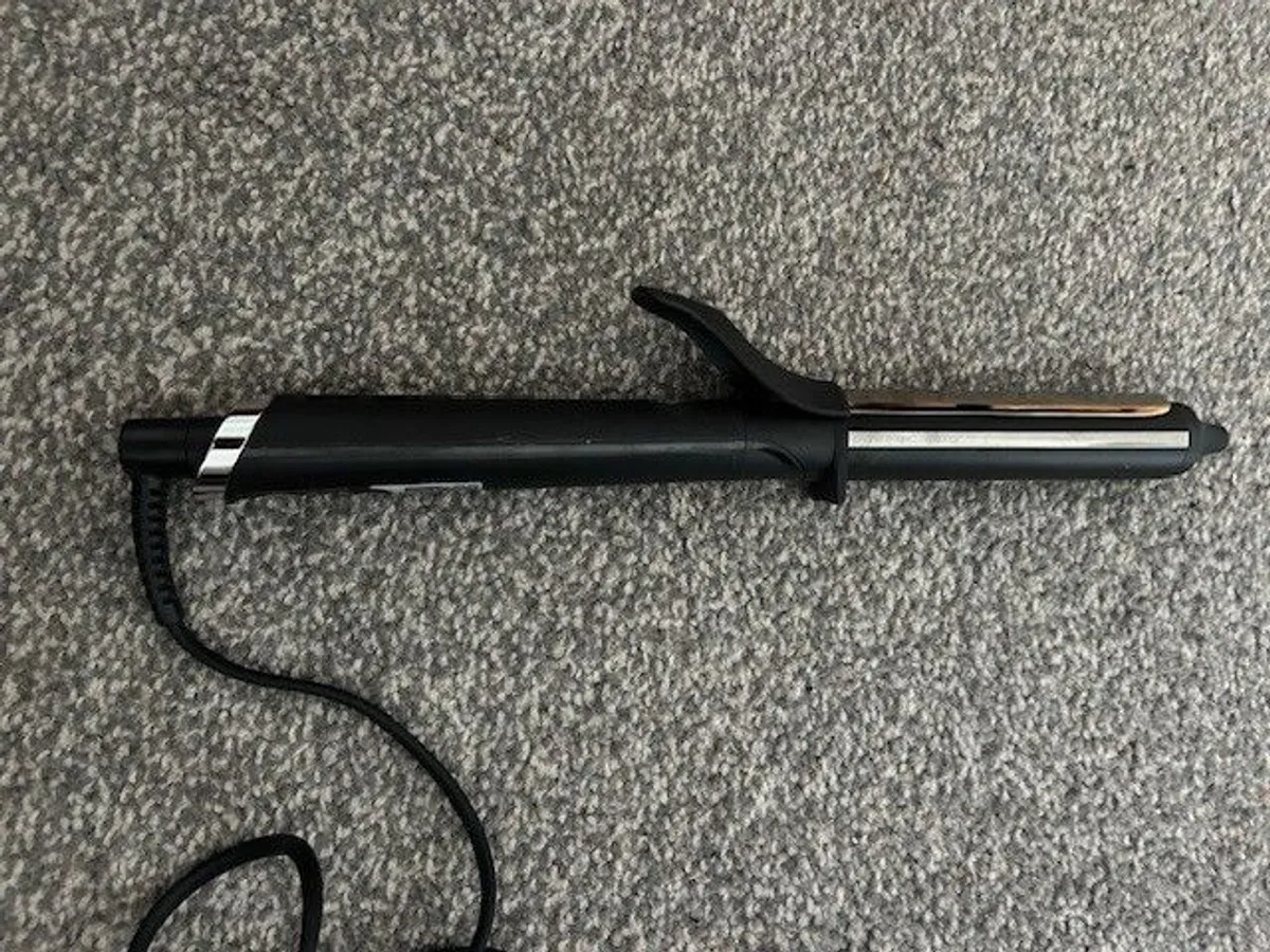 GHD Classic Curve Tong - Image 3