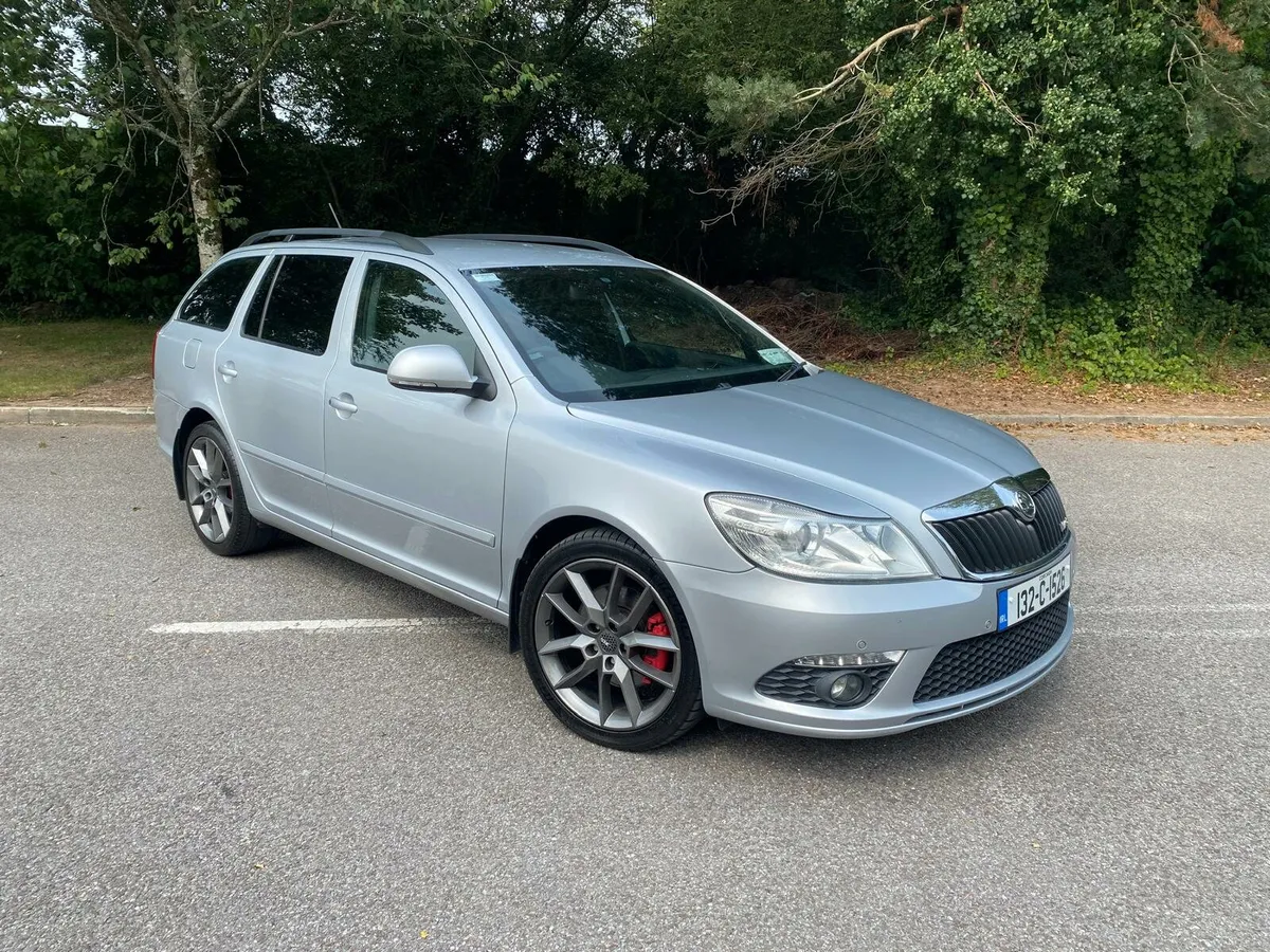 2013 Skoda VRS 2.0 TDI estate - Image 1