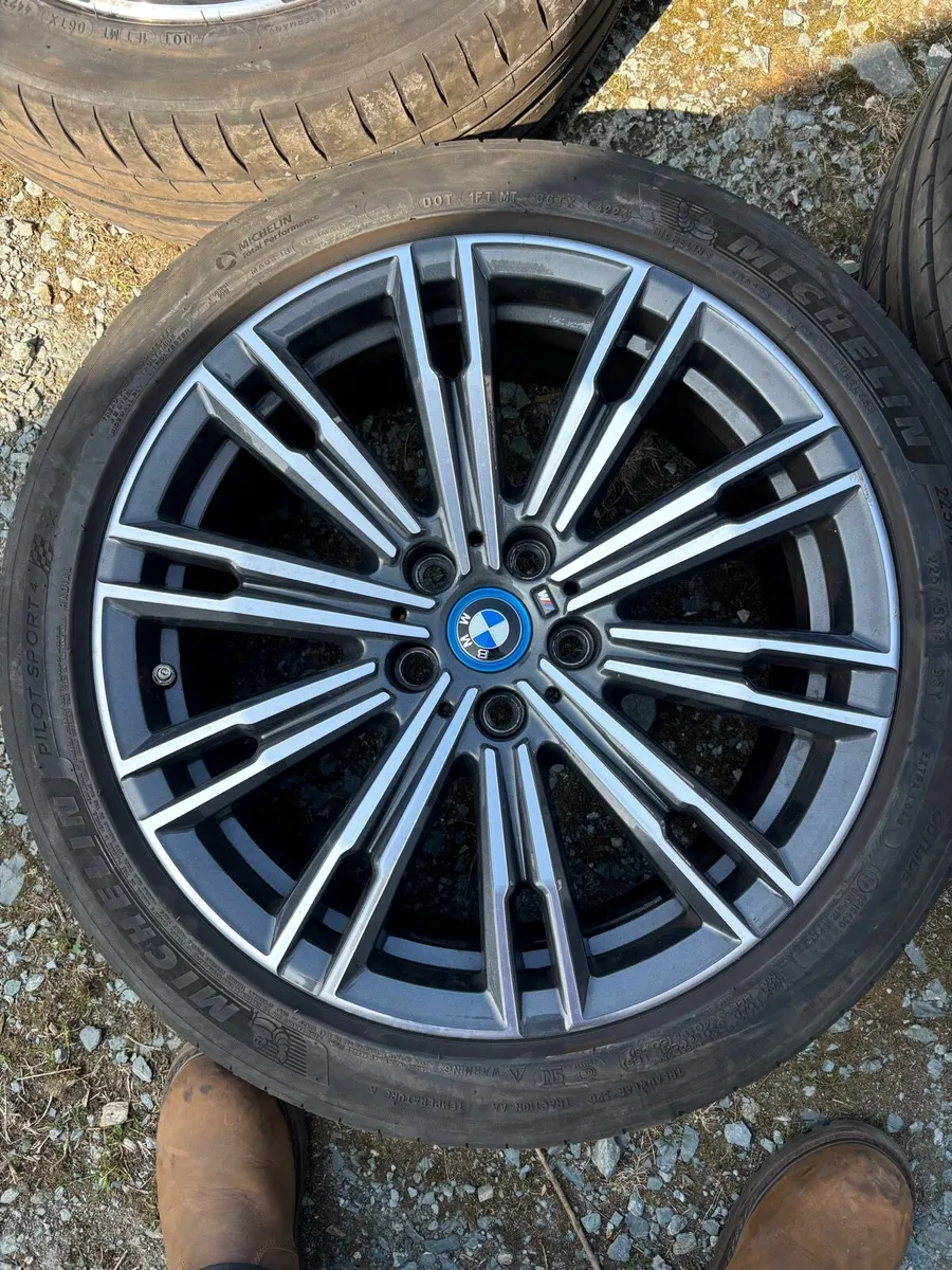 BMW m sport alloys (g20) 3 series - Image 1