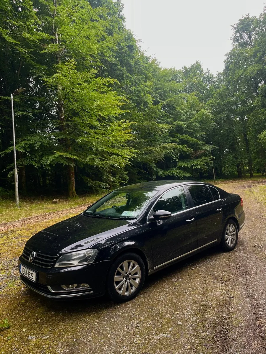 Volkswagen Passat 2013 - Image 1