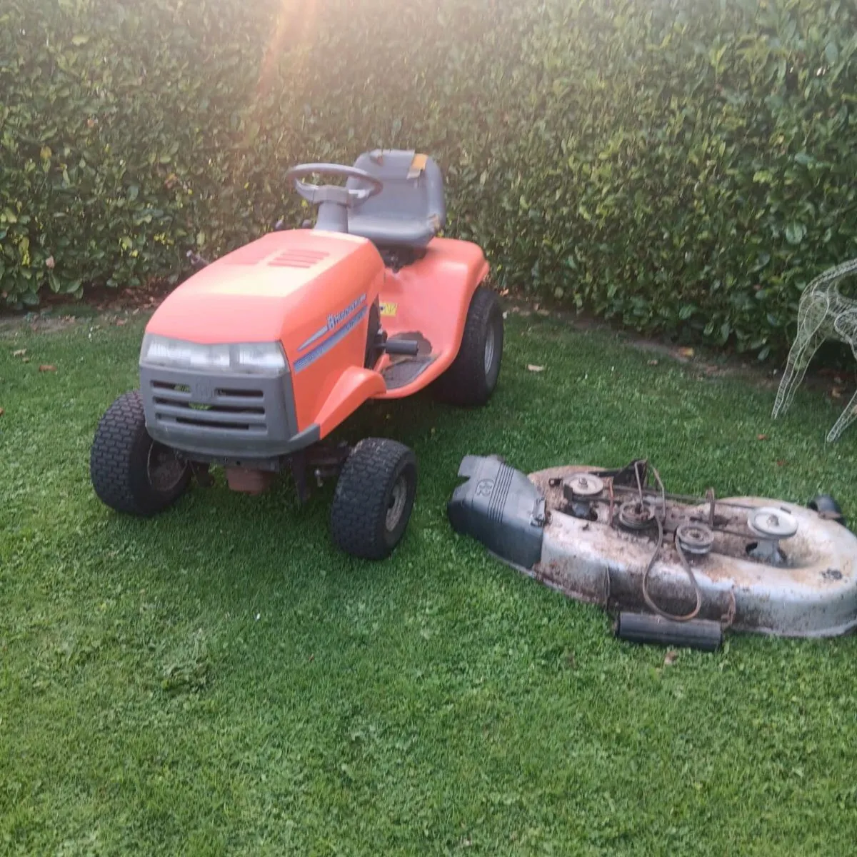 Husqvarna side shute geared, sell or break - Image 1