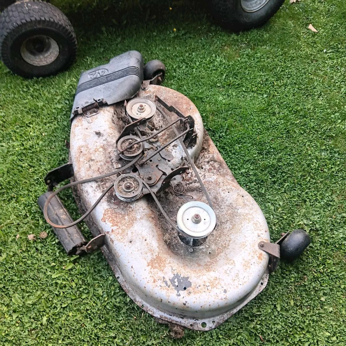 Husqvarna side shute geared, sell or break - Image 2