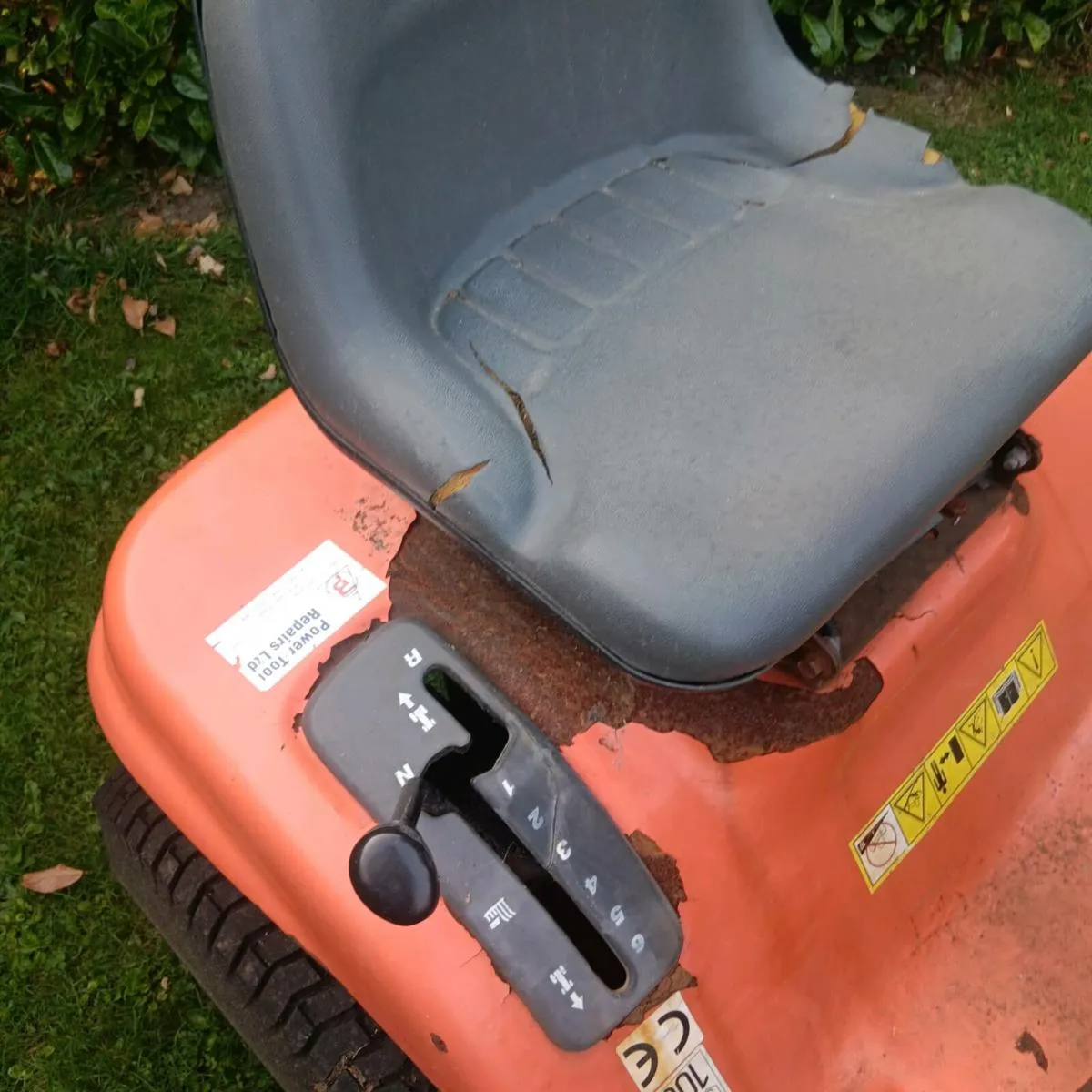 Husqvarna side shute geared, sell or break - Image 3