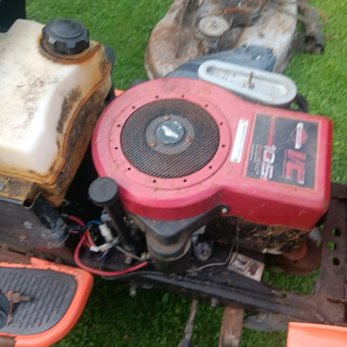 Husqvarna side shute geared, sell or break - Image 4