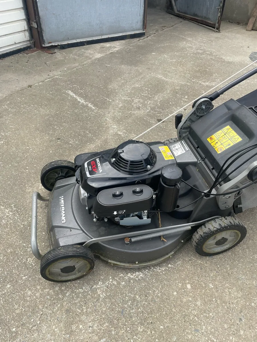 Weibang Lawnmower with Honda engine - Image 2
