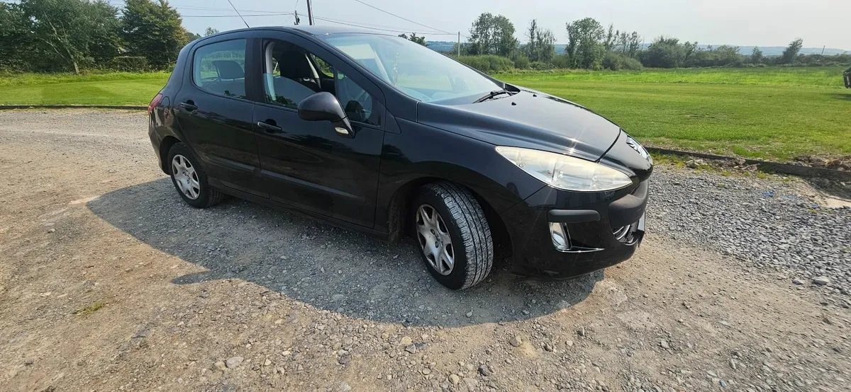 Peugeot 308 2009 - Image 1