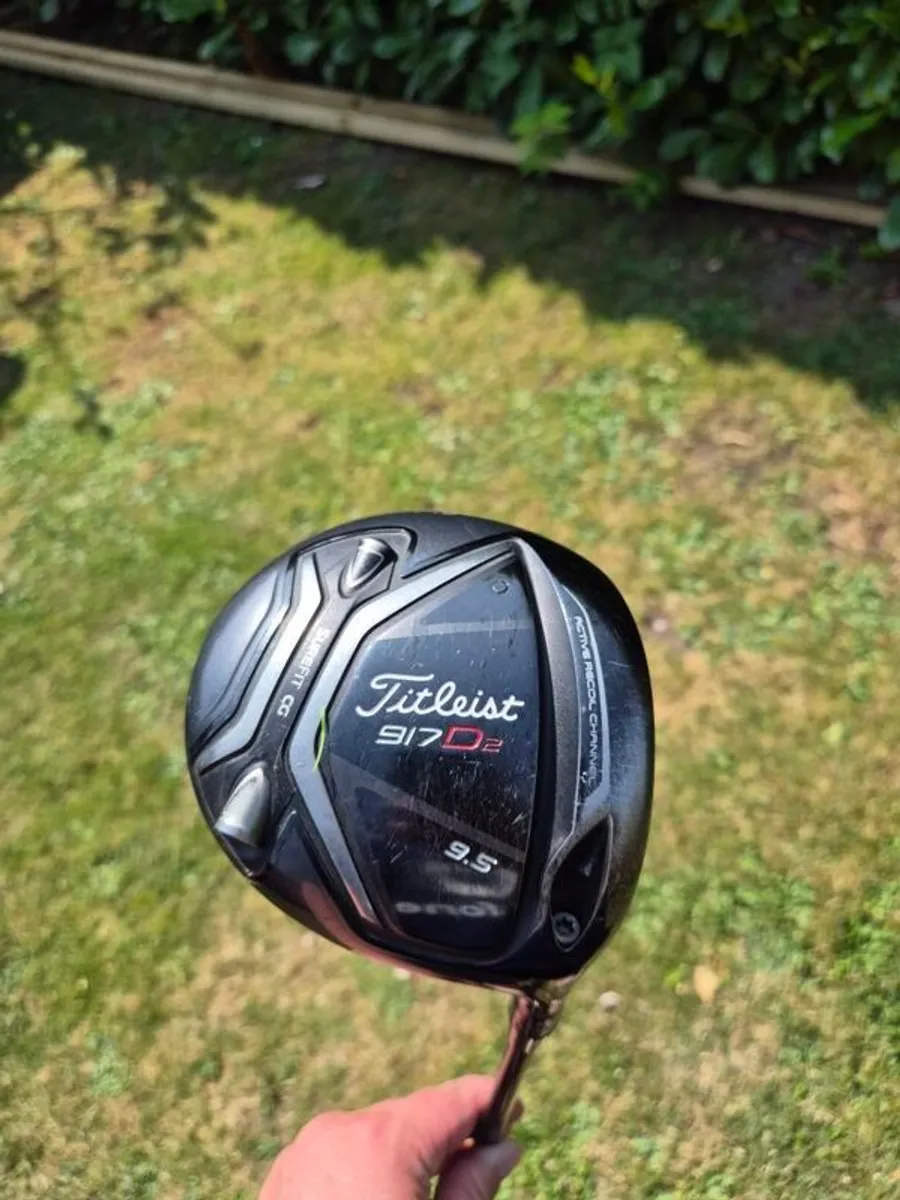 Titleist 917 D2 Driver - Image 1