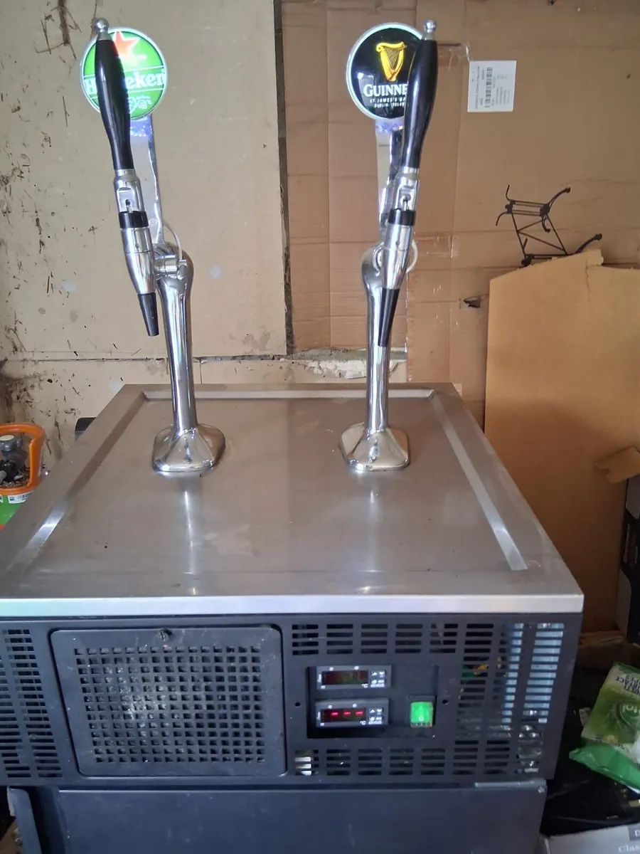 Home bar unit two taps