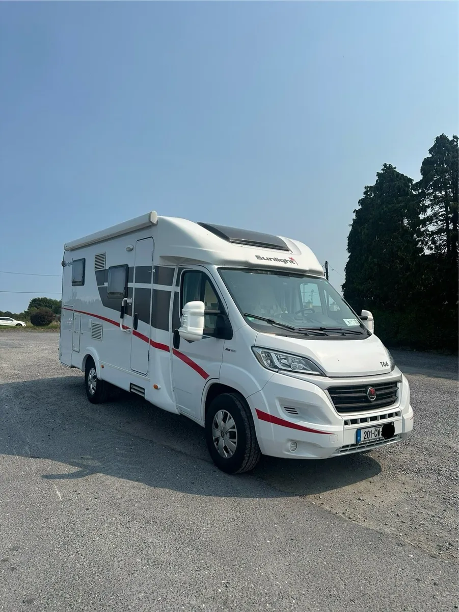 2020 Sunlight T66 motorhome - Image 2