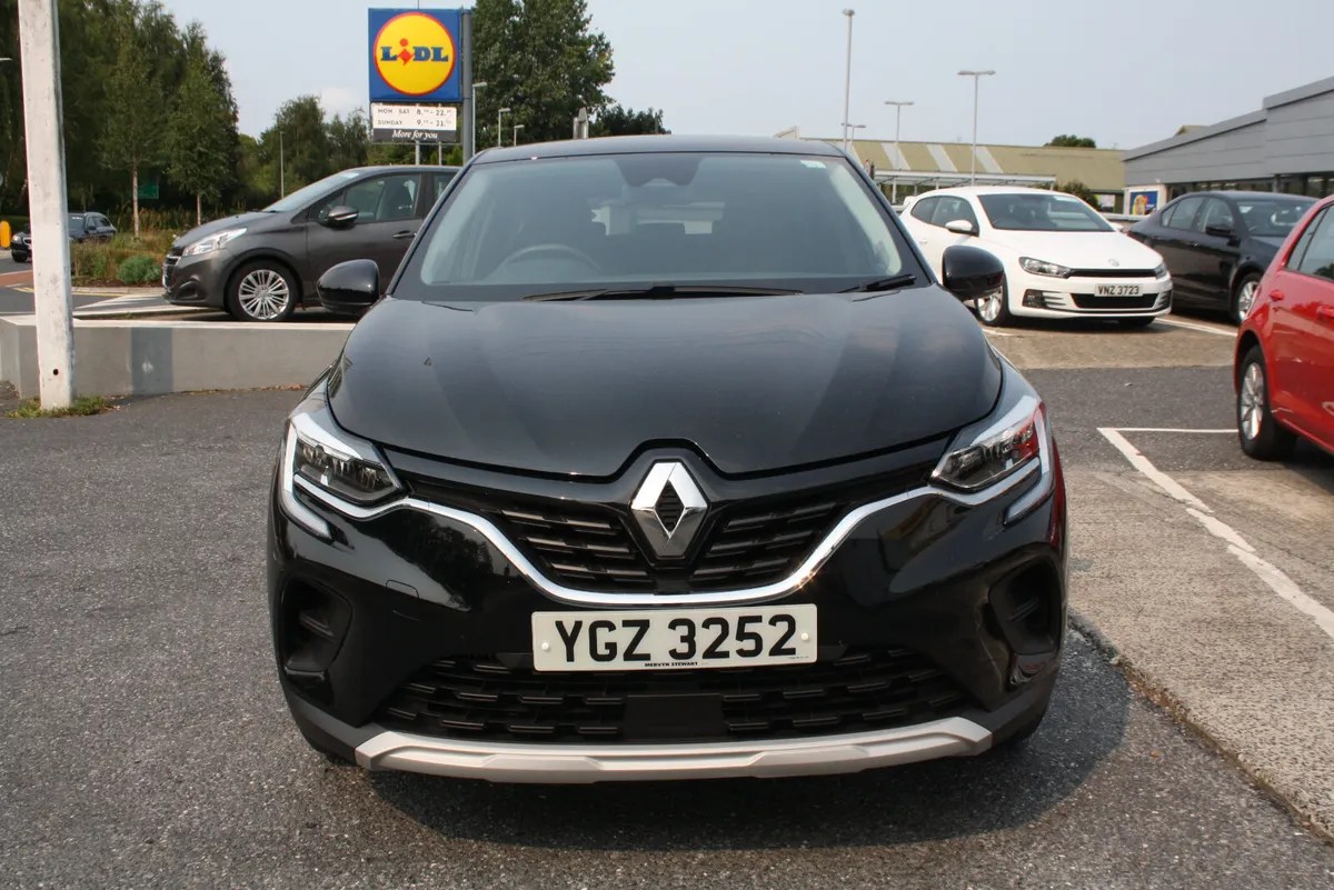2023 Renault Captur 1.0 TCE Evolution 5-dr - Image 2
