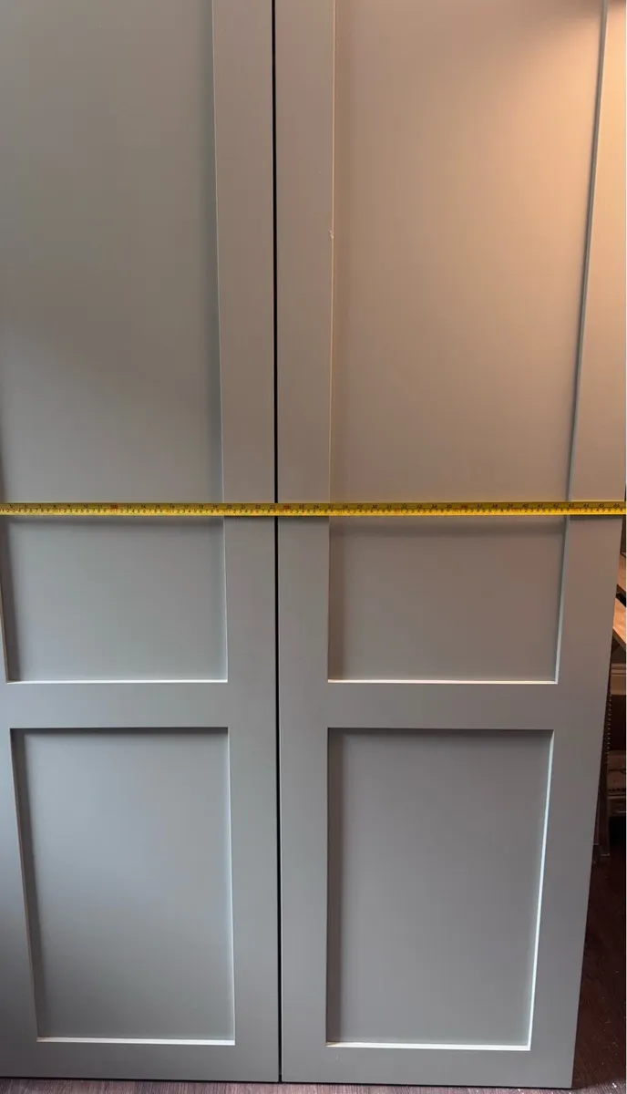 High quality custom wardrobes sold separately/one - Image 4