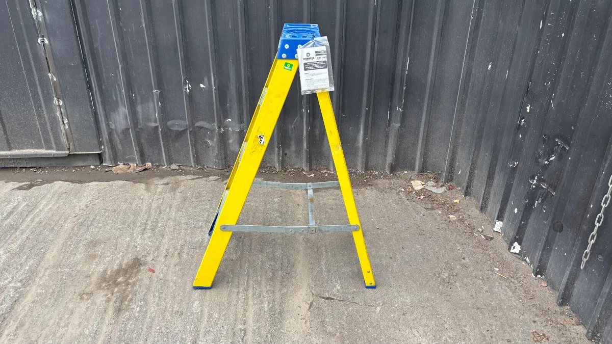 Werner Step Ladder - Image 4