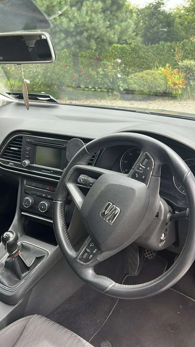 Seat Leon - Image 2