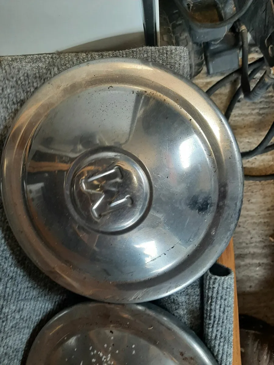 Morris Minor hubcaps  , light , wheel . etc - Image 3