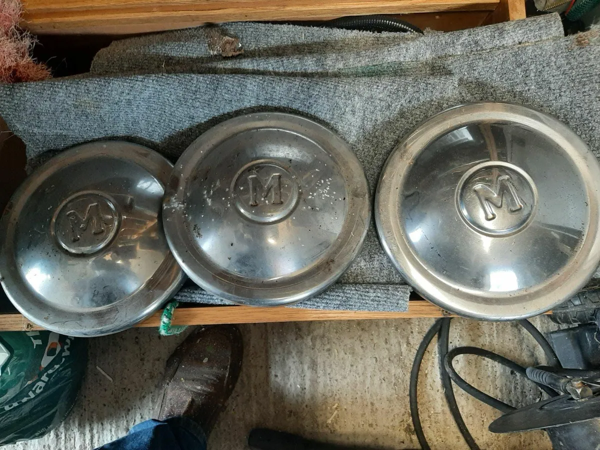 Morris Minor hubcaps  , light , wheel . etc - Image 1