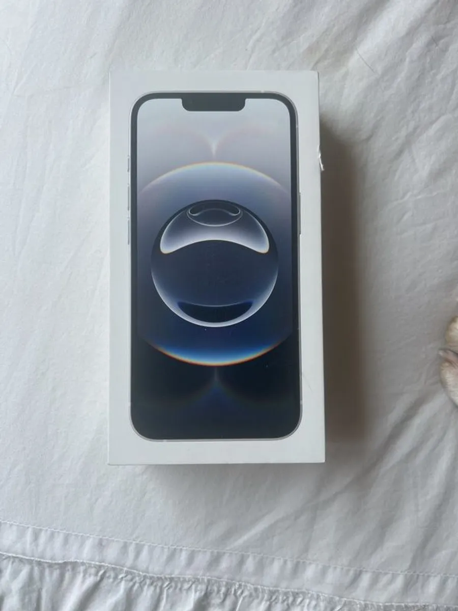 Brand New Iphone 16 - Image 1