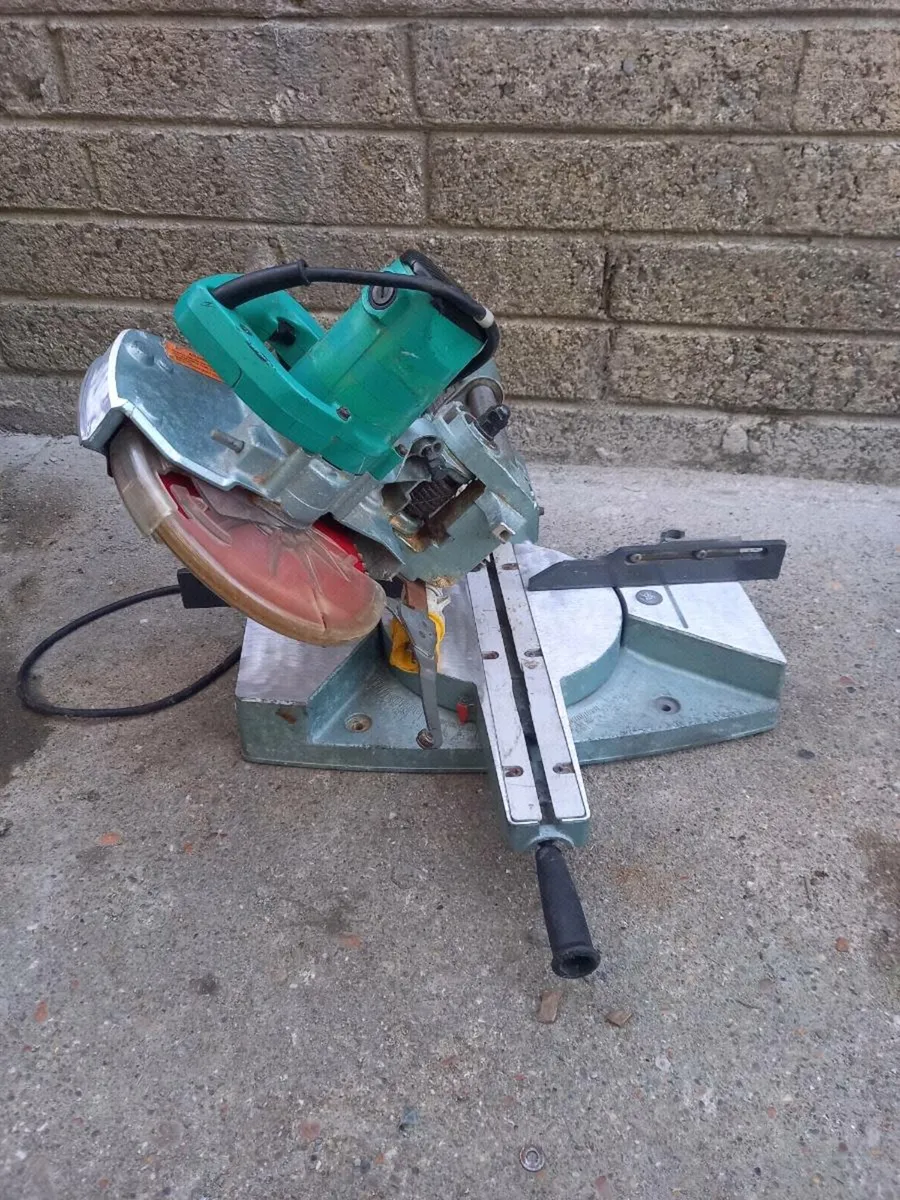 Hitachi Sliding Chopsaw - Image 4