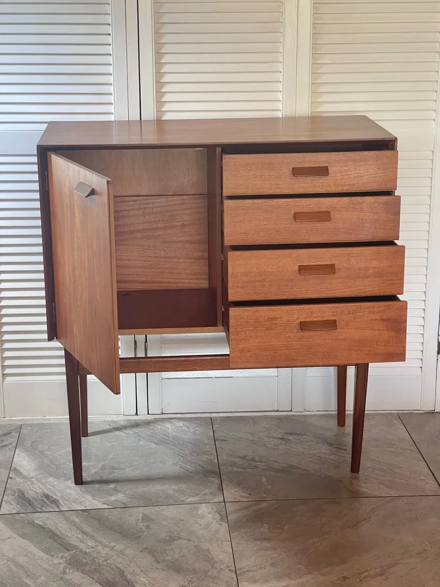 Mid century G plan buffet - Image 2