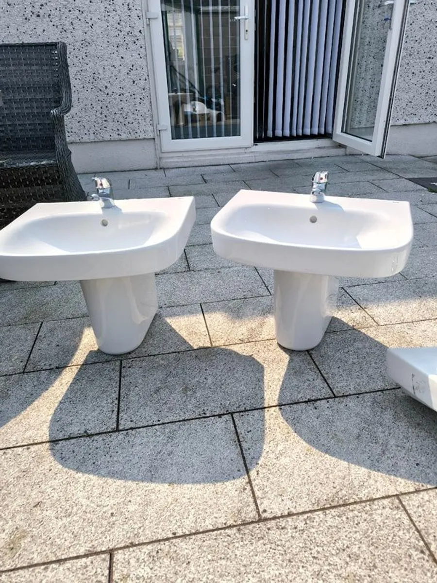 Roca Wash Basin with Semi Pedestal - Image 1