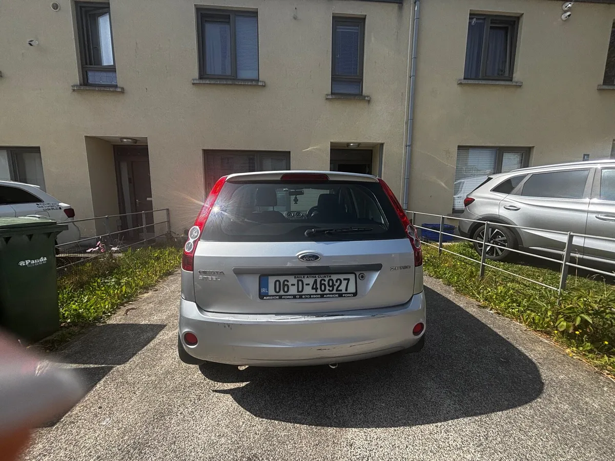 FORD FIESTA. 1.2 Zetec, 2006, NEW NCT, 05/2026, - Image 2