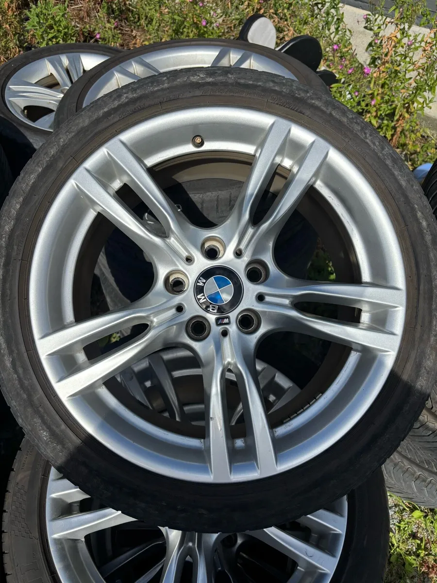 BMW m sport alloys 3 series f30 - Image 1