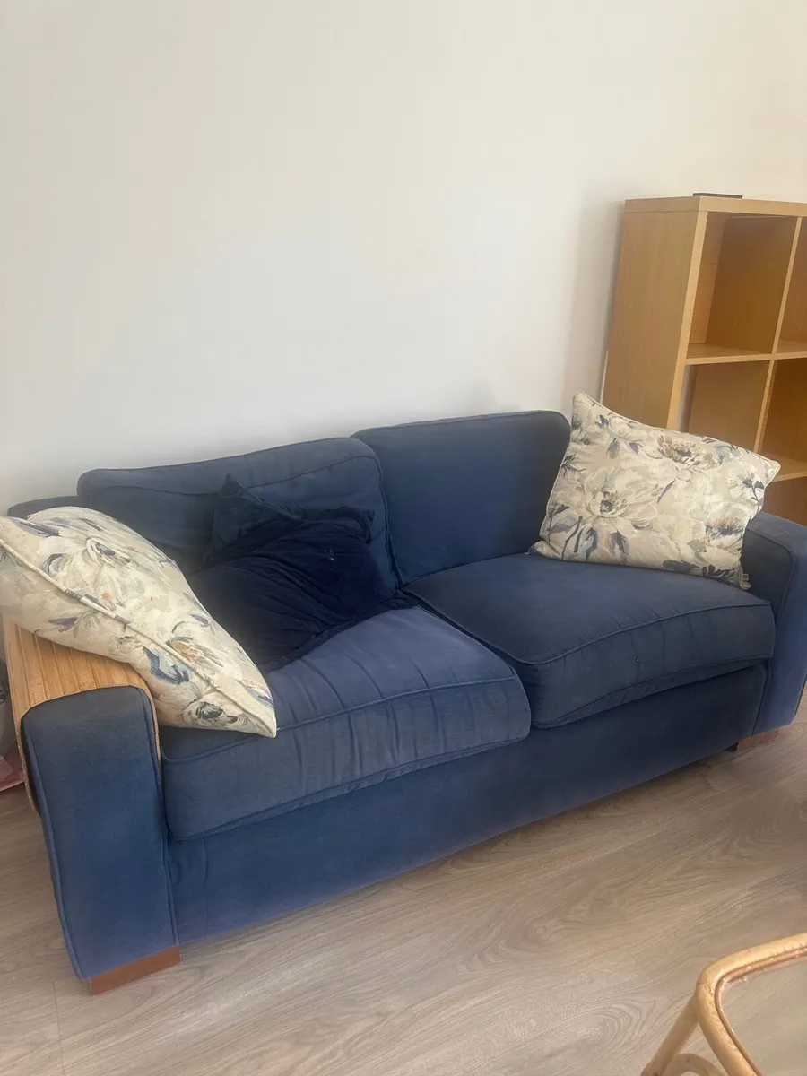 Sofa set for free! - Image 2