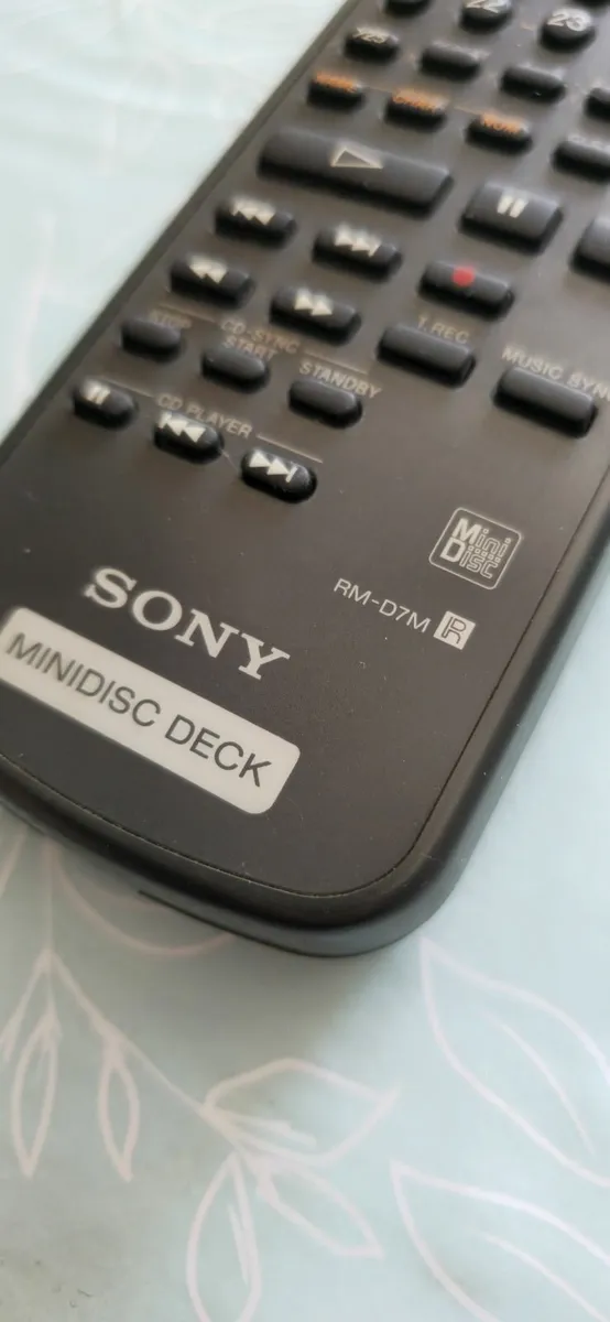 FULL REMOTE CONTROL SONY RM-D7M MINI DISC - Image 2