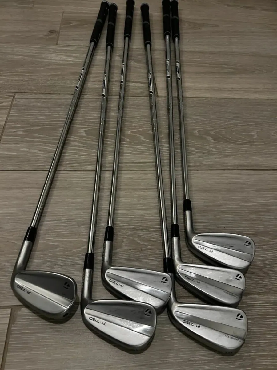 Taylormade P790 Irons 2024 5-PW - Image 3