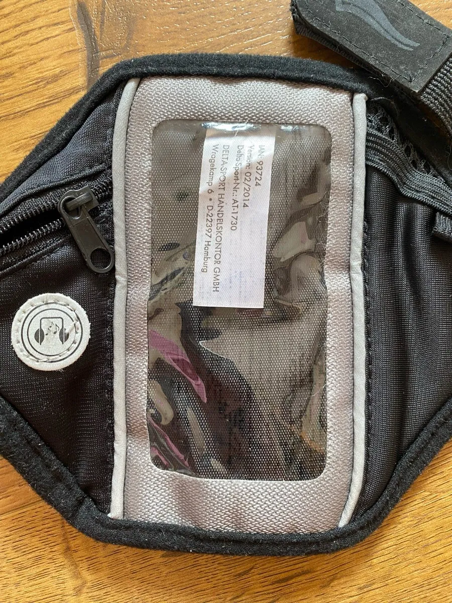 Black Phone Arm Pouch Holder for Running - Image 4