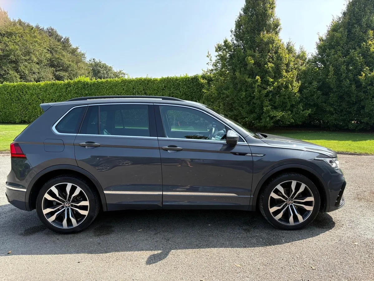 Car - Image 2