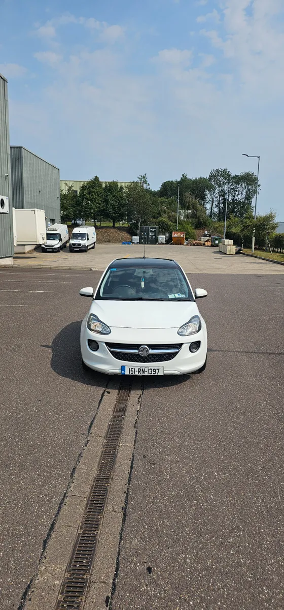 Vauxhall Adam 1.2 petrol panoramic roof - Image 3