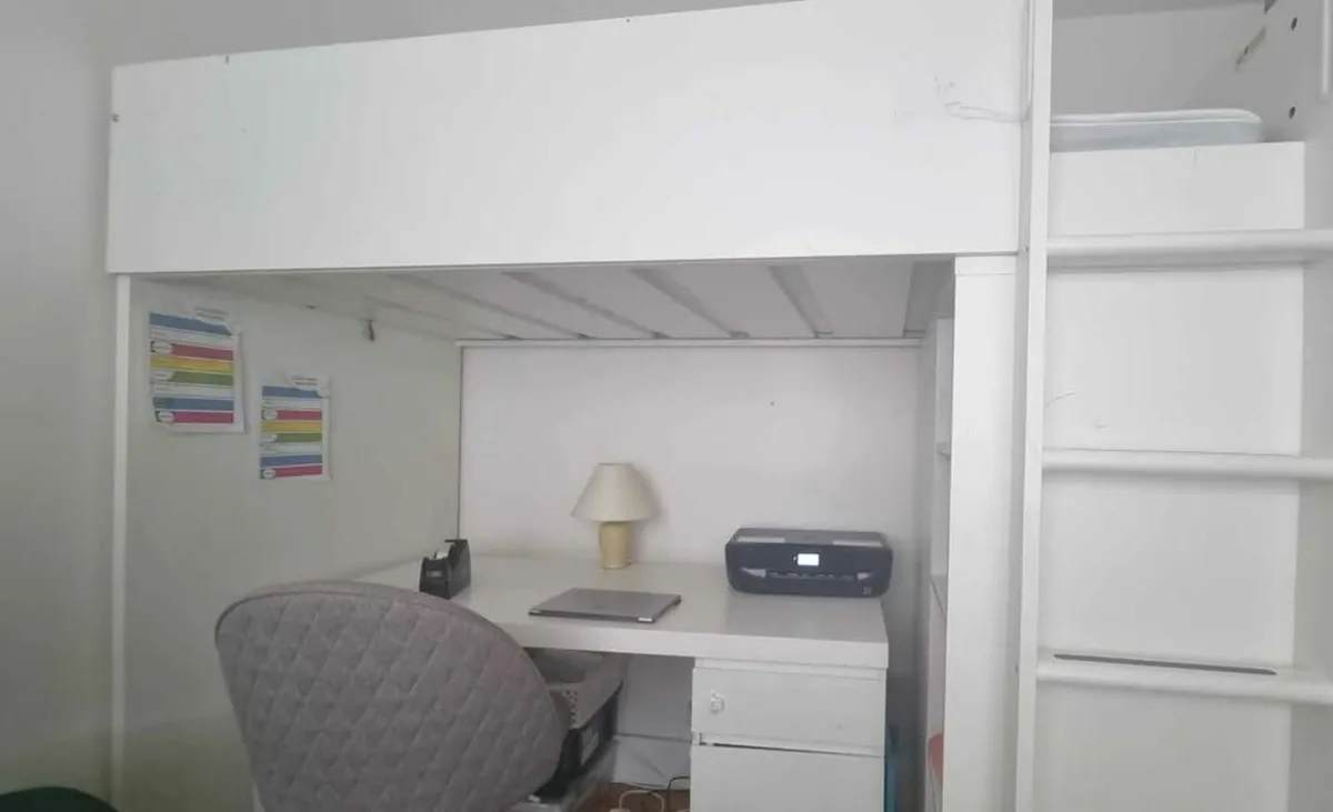 study desk - Image 4
