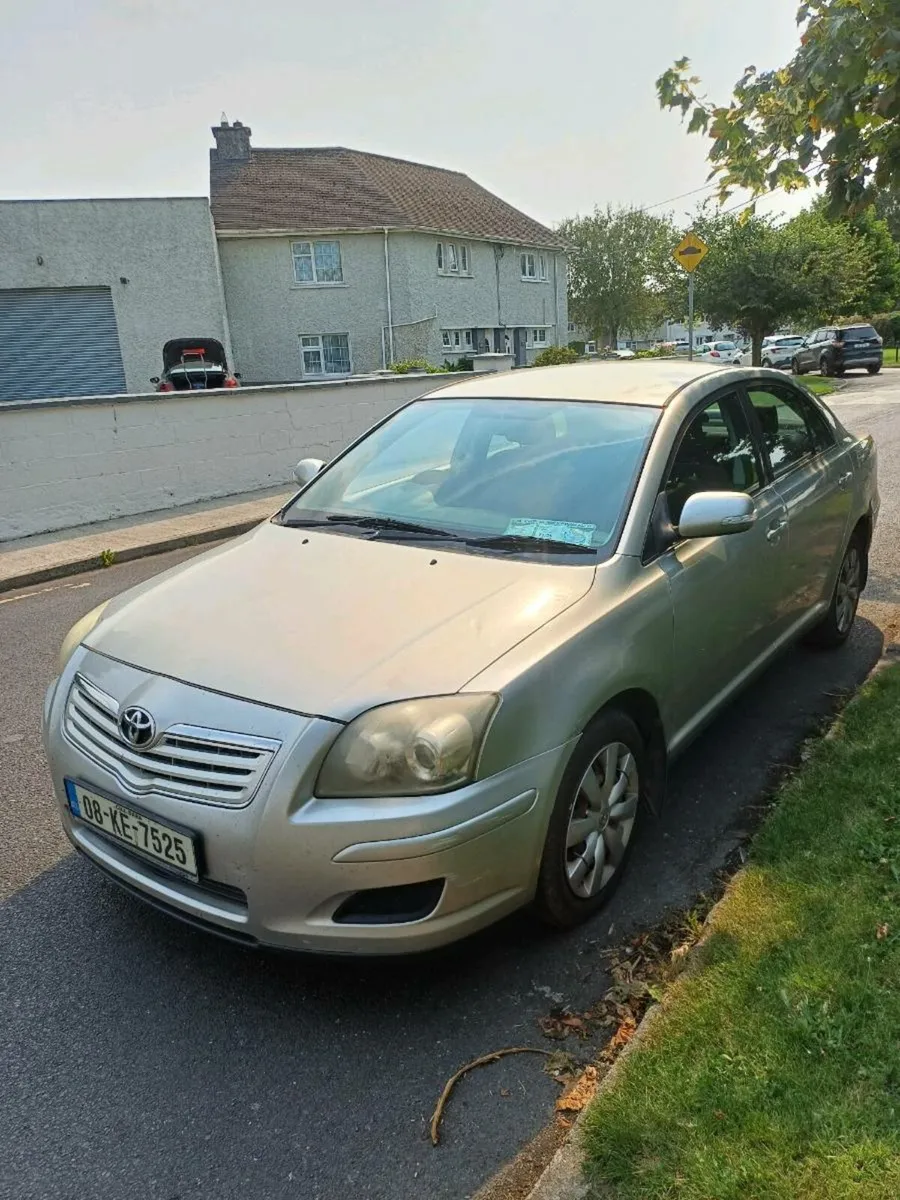TOYOTA AVENSIS 2008 DIESEL - Image 2